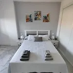 Reserva De Piscina Y Terraza Marbella