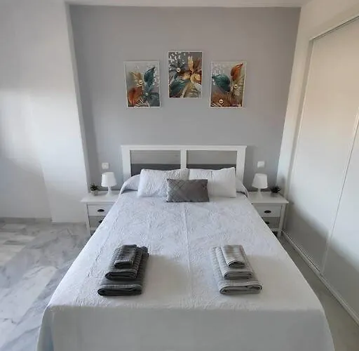 Reserva De Piscina Y Terraza Marbella